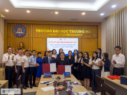 Lễ ký Biên bản ghi nhớ hợp tác giữa Trường Đại học Thương mại và Công ty LUẬT TNHH SALUS, Công ty LUẬT TNHH Trần Vũ, Công ty LUẬT TNHH APRA Vào sáng ngày 21/10/2025, Trường Đại học Thương mại đã tổ chức thành công Lễ ký Biên bản ghi nhớ hợp tác giữa Trườn