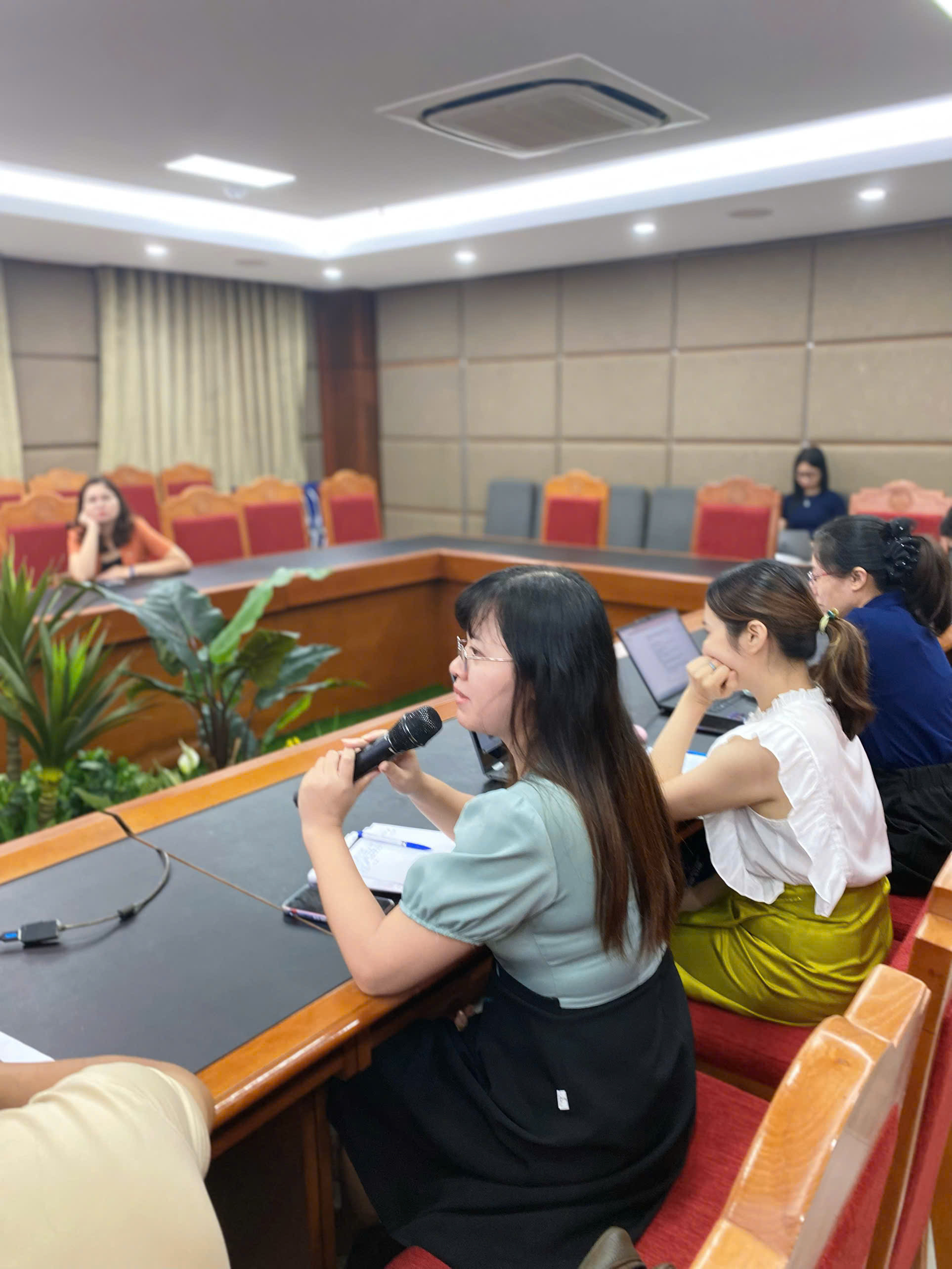 Xuất bản quốc tế: Tổng kết kinh nghiệm thực chiến cho nhà nghiên cứu trẻ